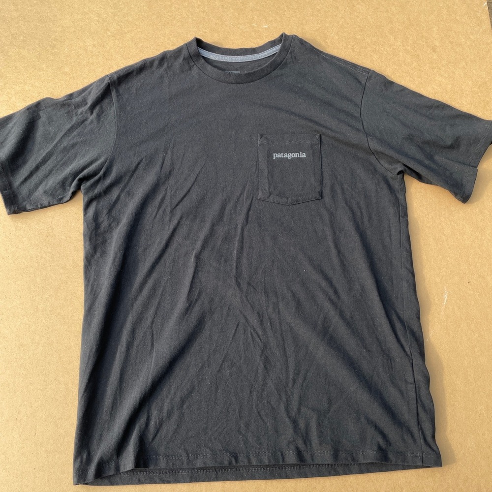 Patagonia Pocket T-Shirt Mens Small Black Casual Hiking Responsibili-Tee 38511